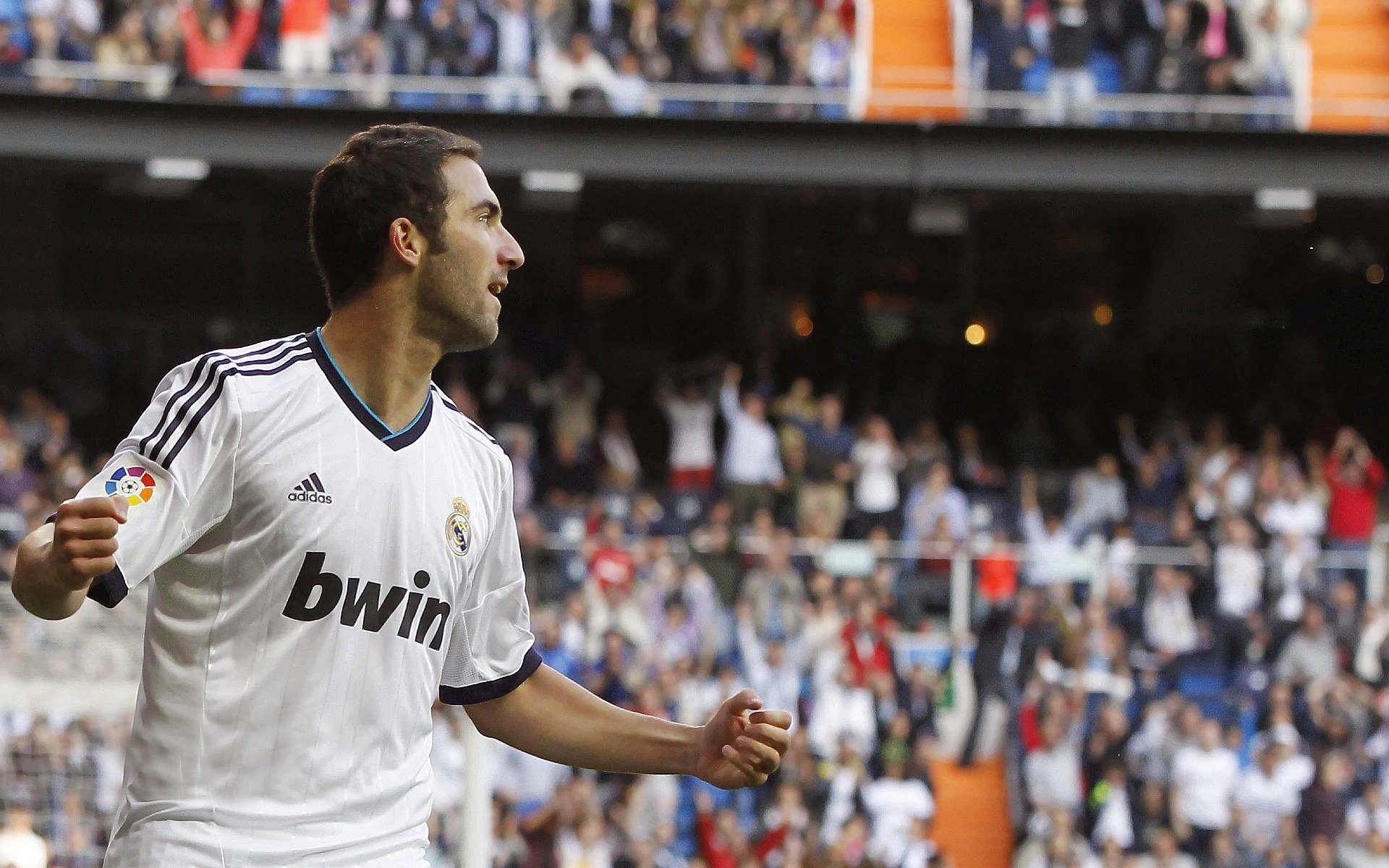 38 岁穆谢奎进 171 球!国际媒体:亚洲进球机器,谢晖 穆勒